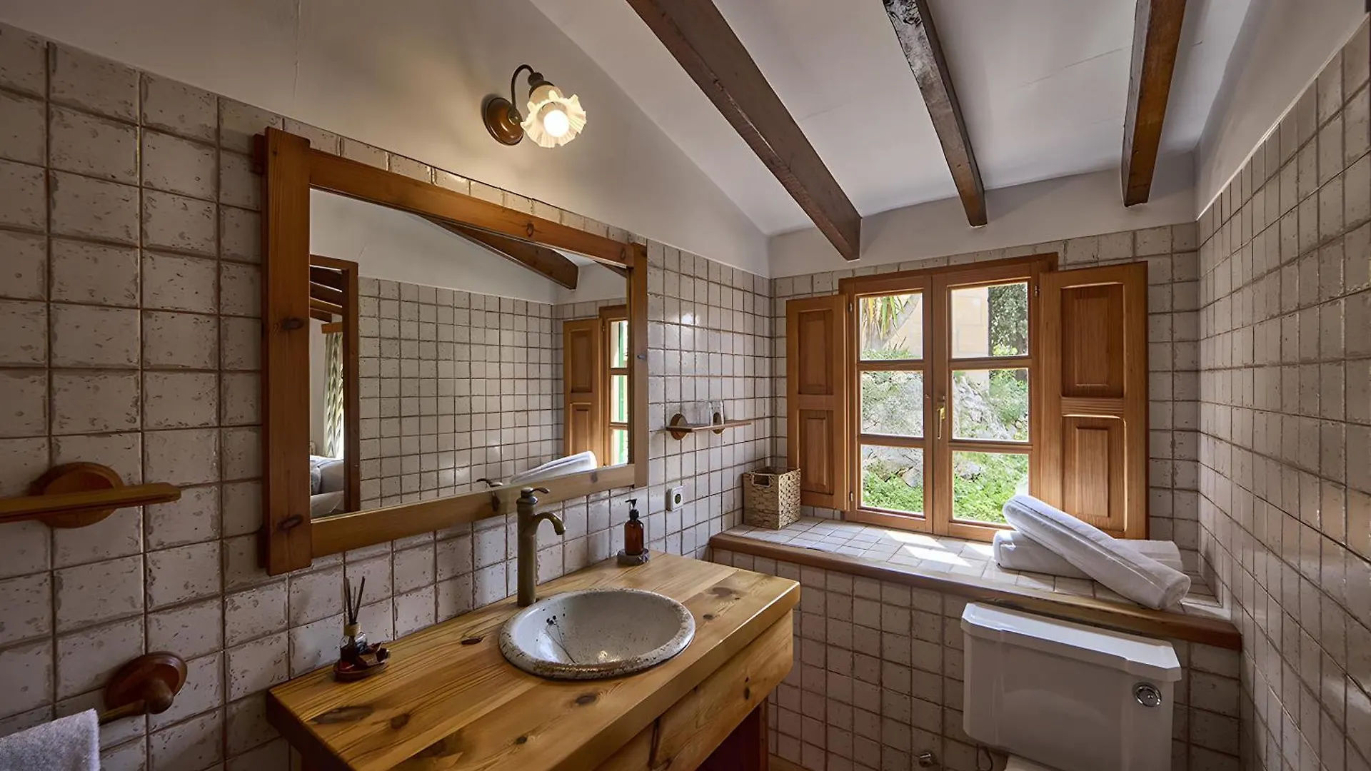 Bed & Breakfast Can Busquets - Tramuntana Suite Banyalbufar Spain