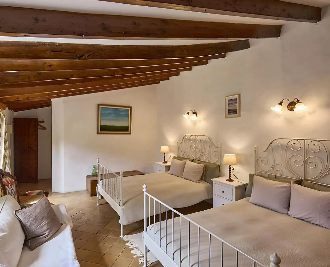 Can Busquets - Tramuntana Suite Banyalbufar Bed & Breakfast