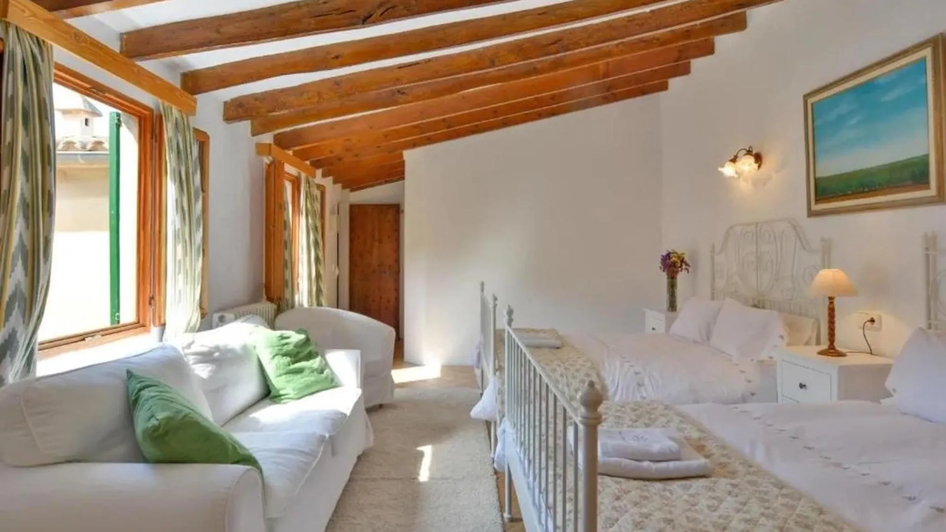 Can Busquets - Tramuntana Suite Banyalbufar Bed & Breakfast
